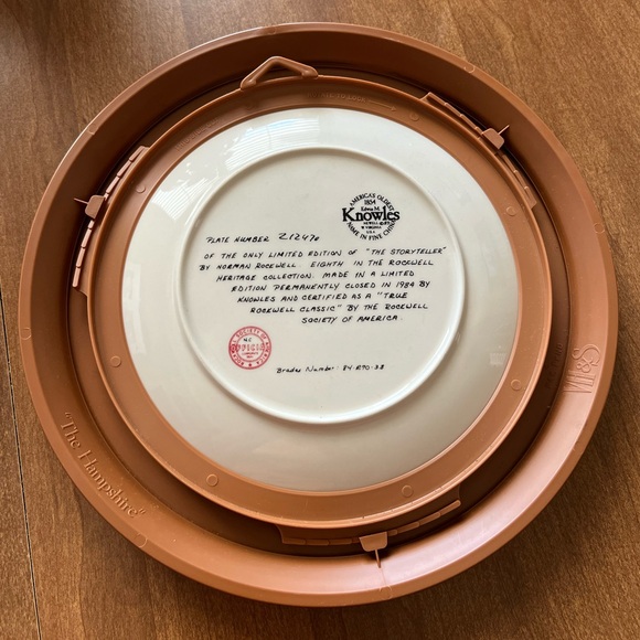 Rockwell Society of America “The Storyteller” - Picture 2 of 2